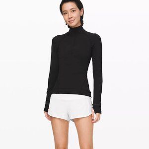 Lululemon Speedup Low-Rise Shorts 2.5 size 6 white